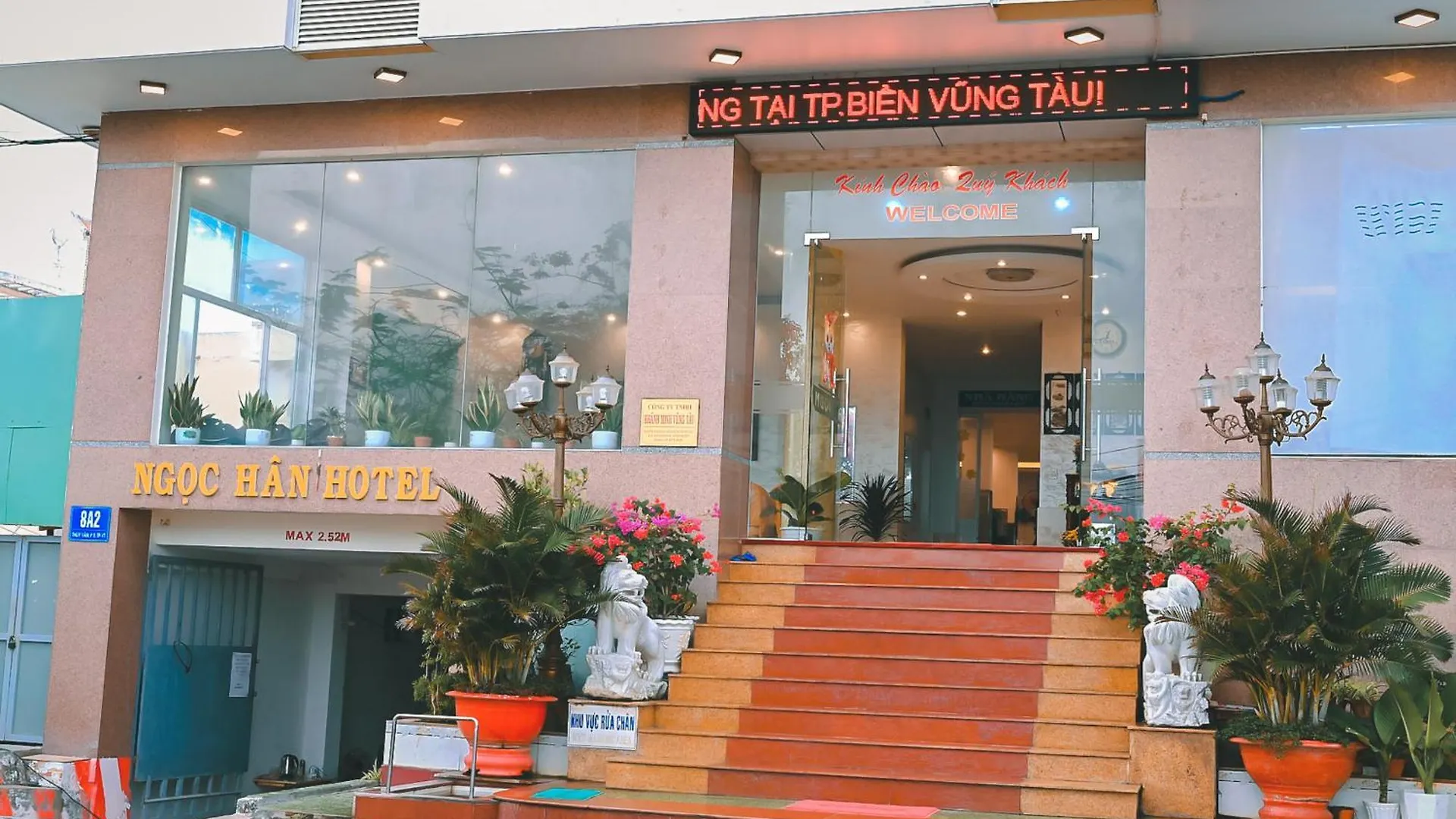 Ngoc Han Hotel By The Moment Vung Tau Vietnam