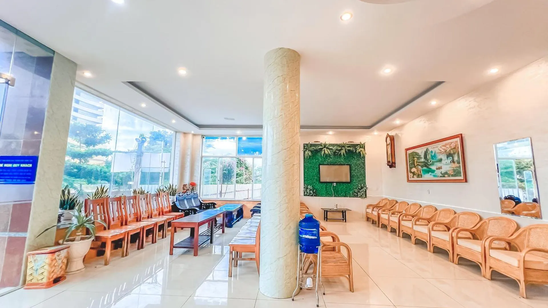 Ngoc Han Hotel By The Moment Vung Tau 2*,  Vietnam