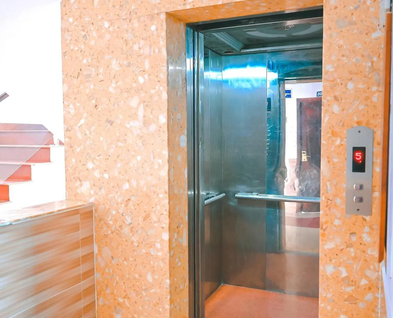 **  Ngoc Han Hotel By The Moment Vung Tau Vietnam